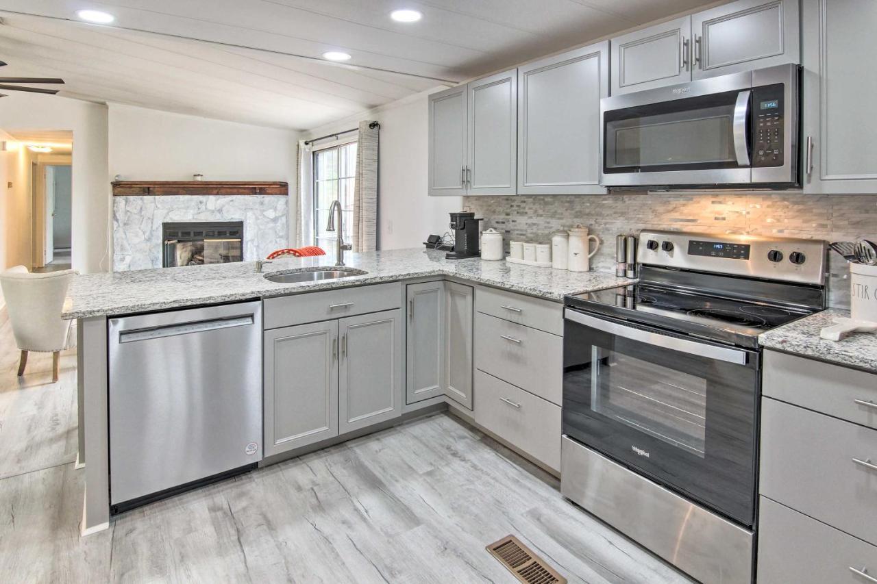 Cozy Asheville Cottage With Grill And Fire Pit! Eksteriør bilde